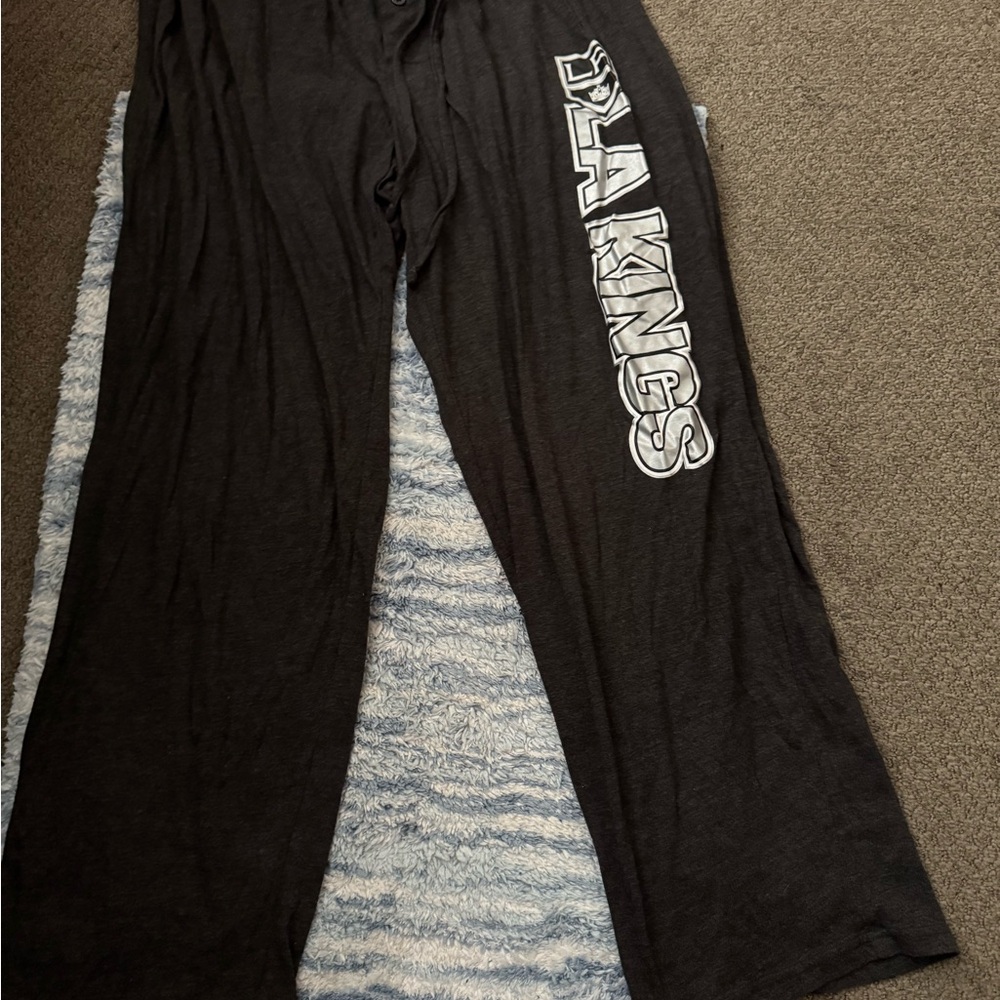 NHL LA KINGS Black Lounge Pants - EUC